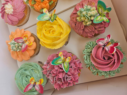 Coffret de cupcakes à offrir thème Fleurs