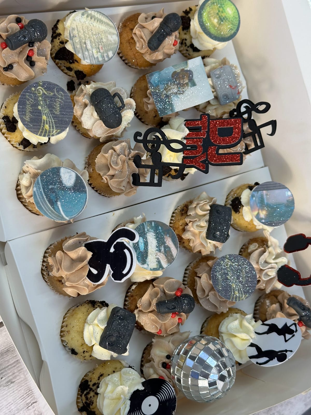 Coffret de cupcakes à offrir pour une occasion de votre choix