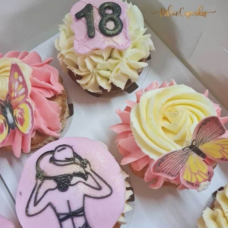 Cupcakes thème Fleurs/Anniversaire/Mariage... à partir de