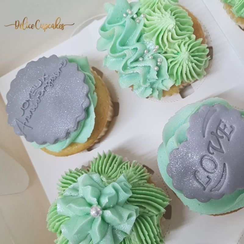 Cupcakes thème Fleurs/Anniversaire/Mariage... à partir de