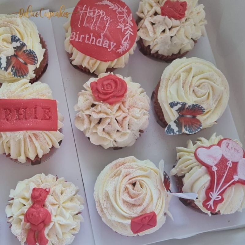 Cupcakes thème Fleurs/Anniversaire/Mariage... à partir de