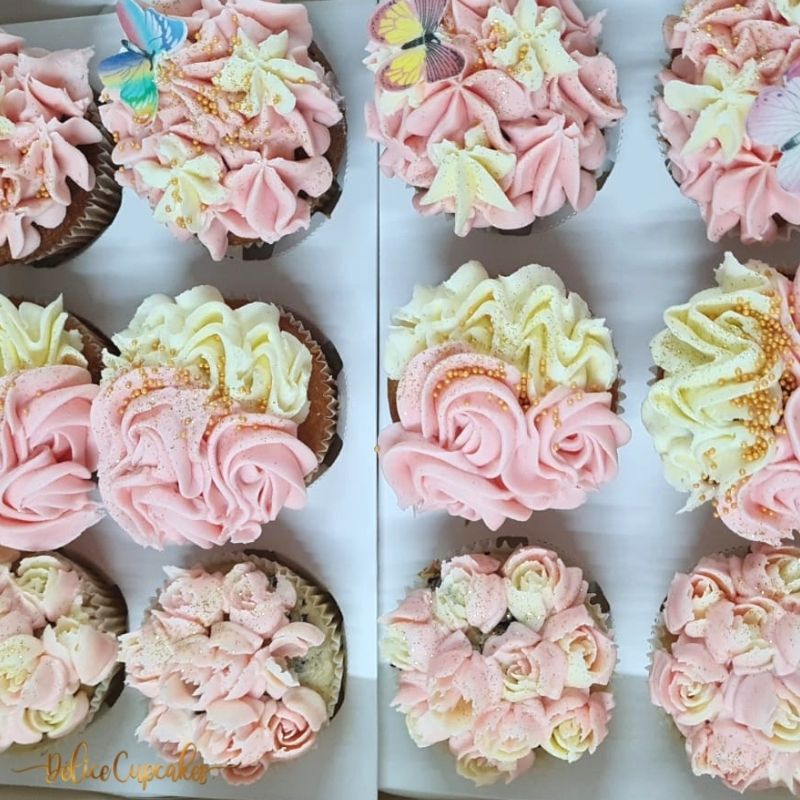 Cupcakes thème Fleurs/Anniversaire/Mariage... à partir de