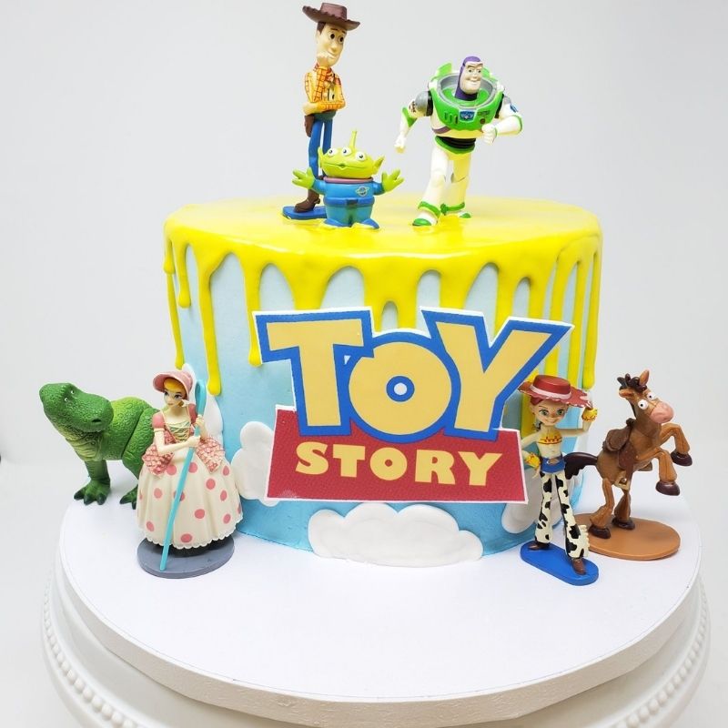 Layer Cake design thème Toy Story sur commande à la Réunion! –  Délicecupcakes
