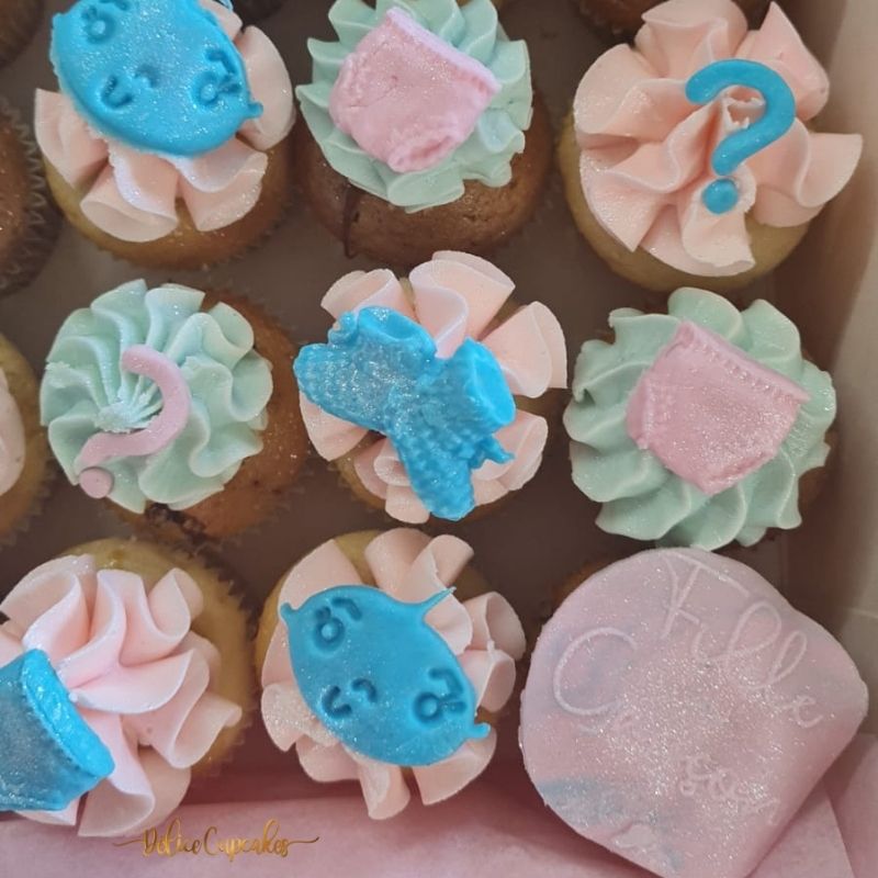 Cupcakes thème Bébé/ Naissance/ Gender Reveal à partir de