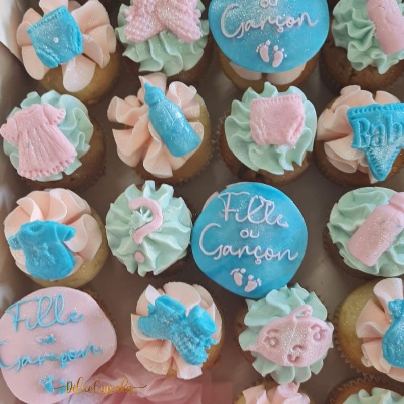 Cupcakes thème Bébé/ Naissance/ Gender Reveal à partir de