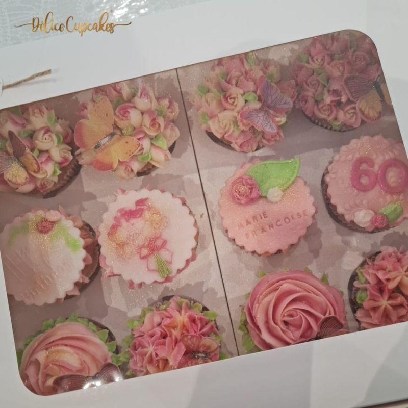Cupcakes thème Fleurs/Anniversaire/Mariage... à partir de