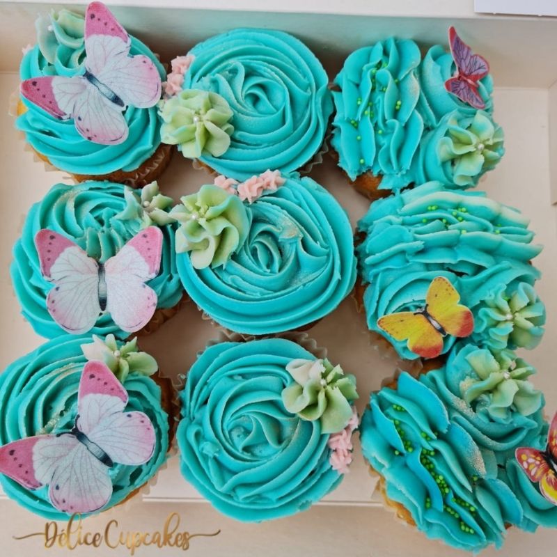 Coffret de cupcakes à offrir thème Fleurs