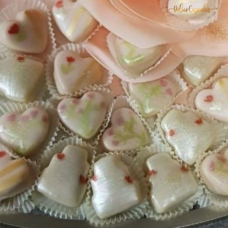 Mini Napolitaine Deluxe forme pièce montée Mariage/Fiançailles/Amour