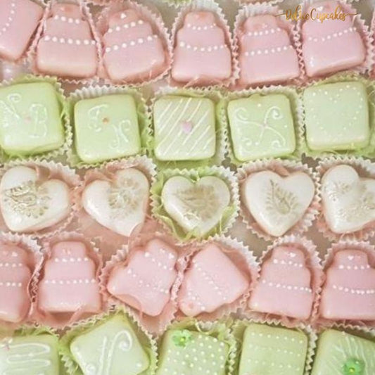 Mini Napolitaine Deluxe forme pièce montée Mariage/Fiançailles/Amour