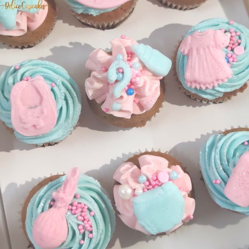 Cupcakes thème Bébé/ Naissance/ Gender Reveal à partir de