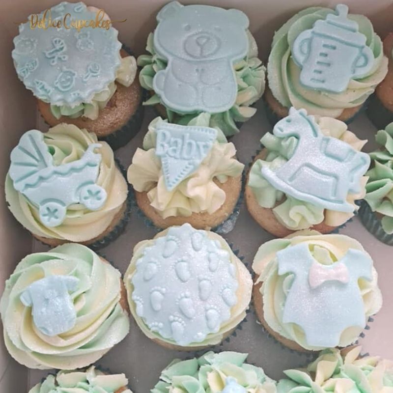 Coffret de cupcakes à offrir pour une Naissance