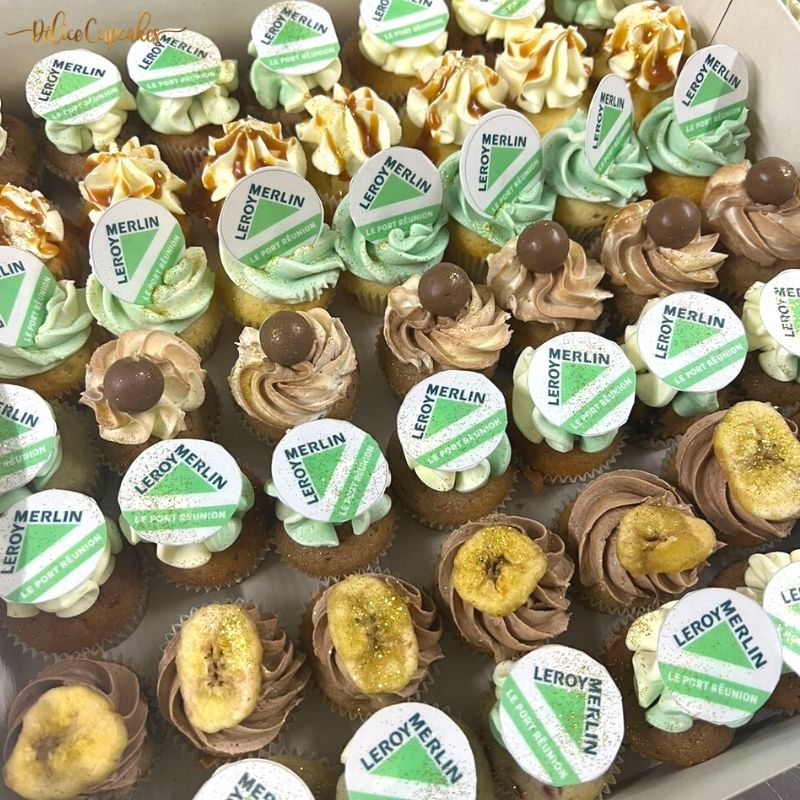 Cupcakes thème Fête d'Entreprise (Avec votre Logo)  à partir de