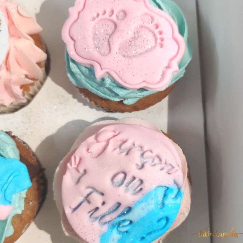 Cupcakes thème Bébé/ Naissance/ Gender Reveal  à partir de